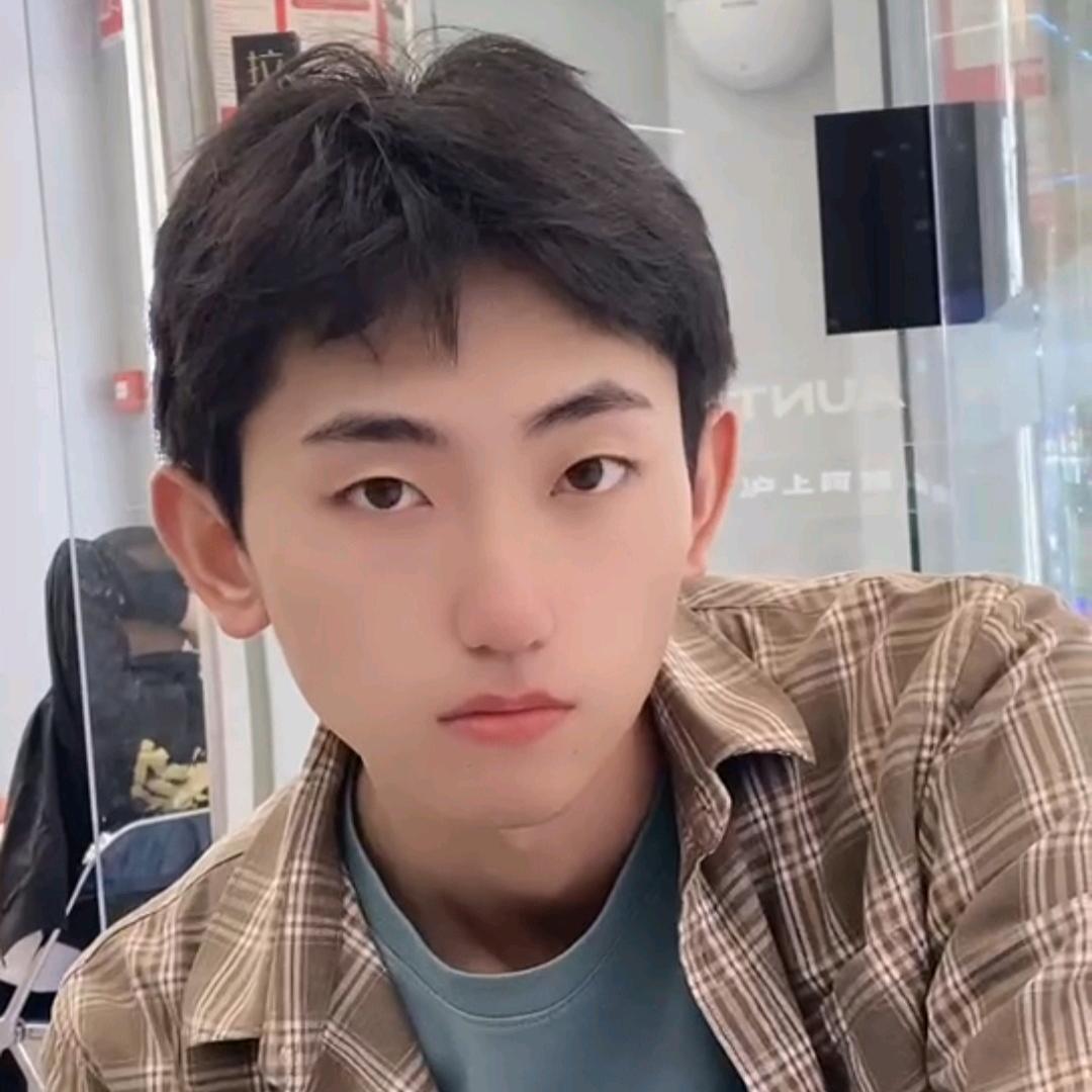 潇洒小龙