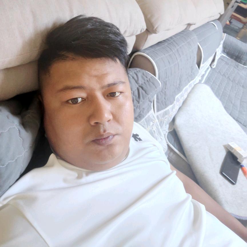 ༺ཉི།浩楠།ཉྀ༻