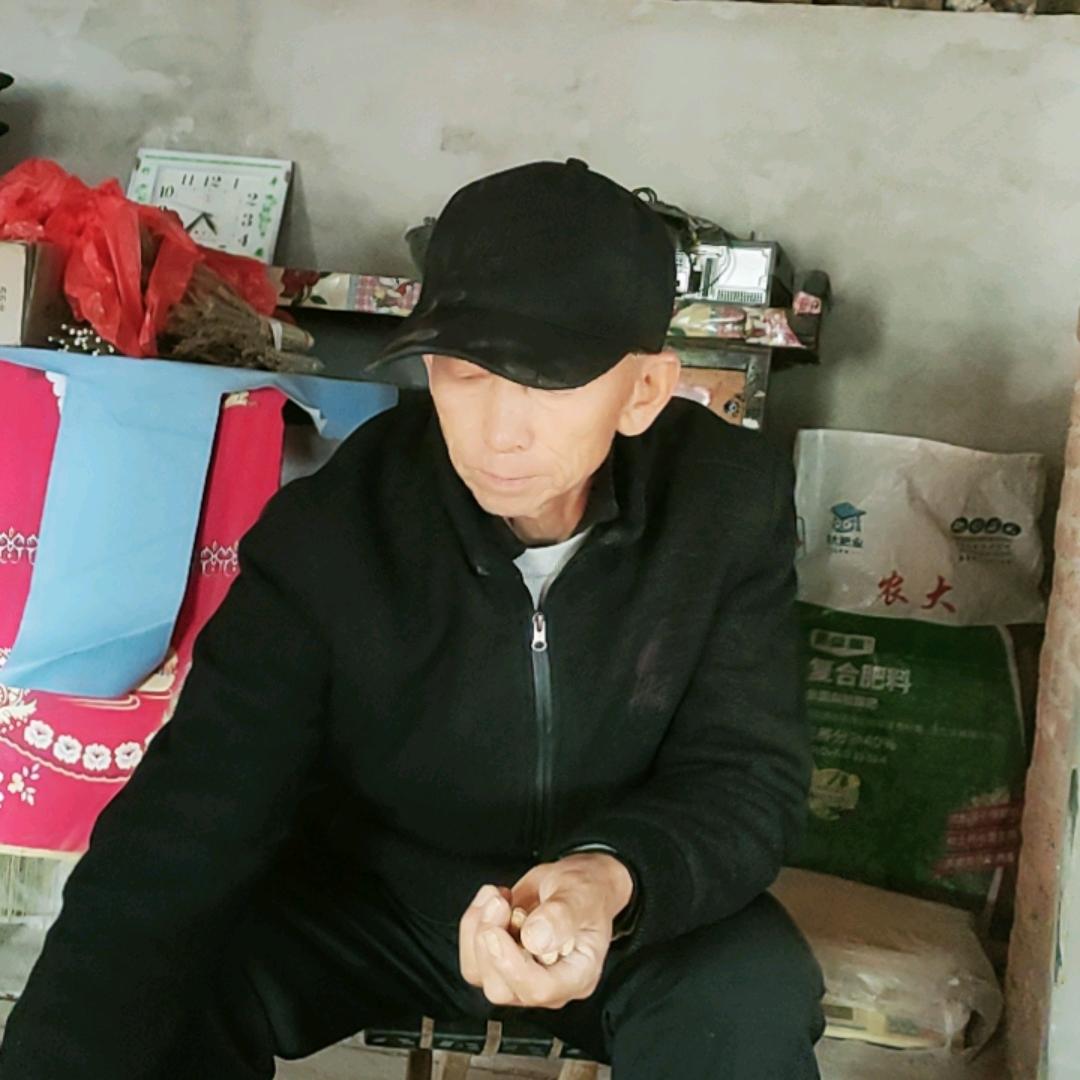 努力的农村人  老胡