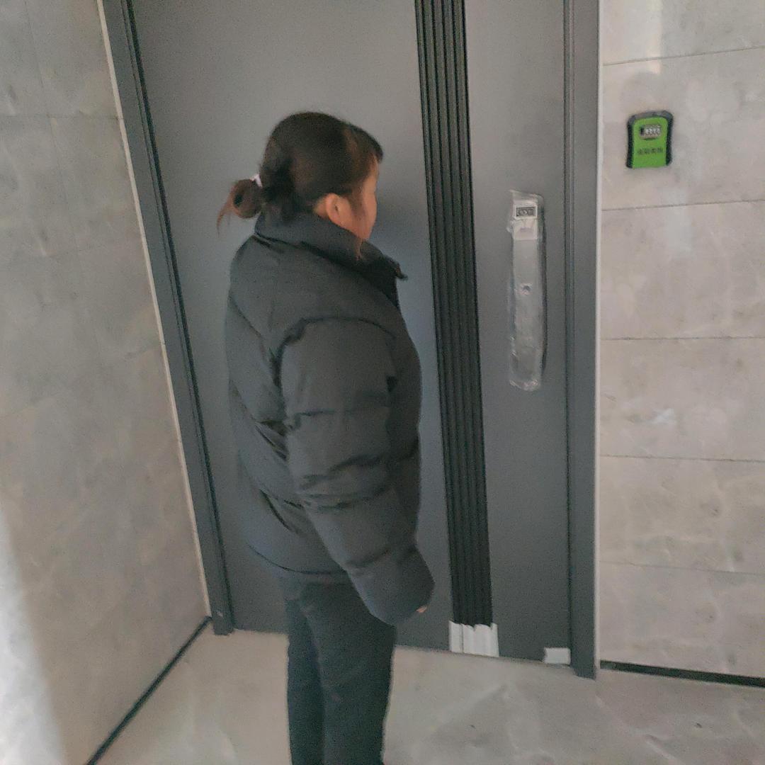 严小五