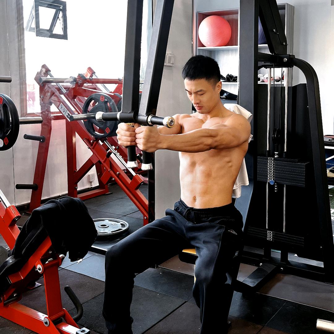 溆浦飞燃健身张教练