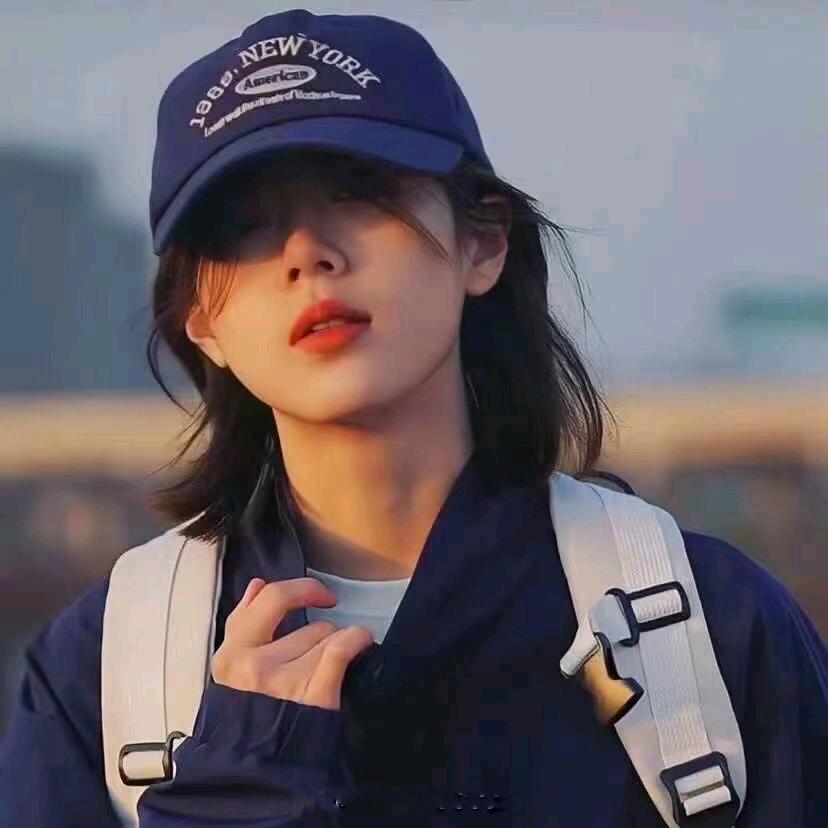 𝒮𝓊𝓅ℯ𝓇𝓂𝒶𝓃