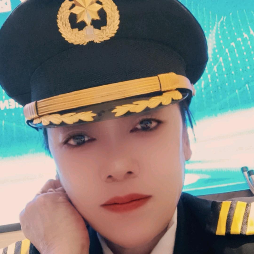 丽