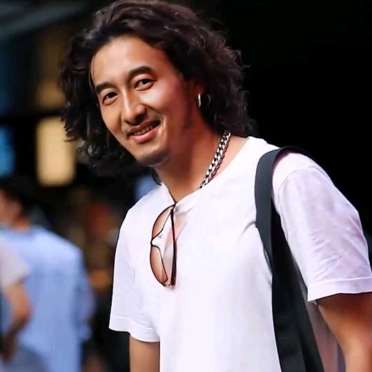 不发脾气只发财