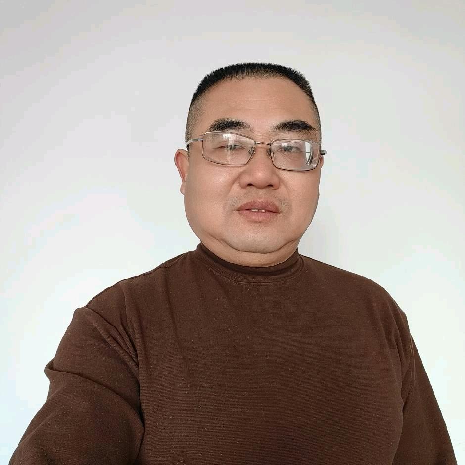 徐增富:绿洲拾光克东天然苏打水