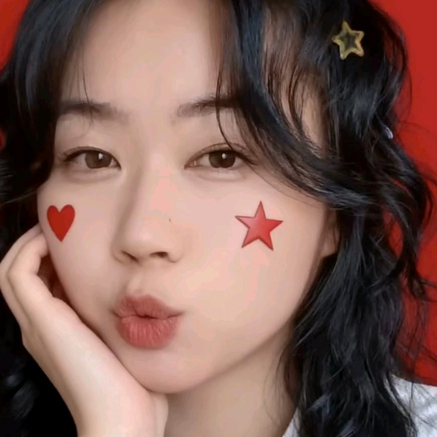 川妹在贵州种毛慈菇