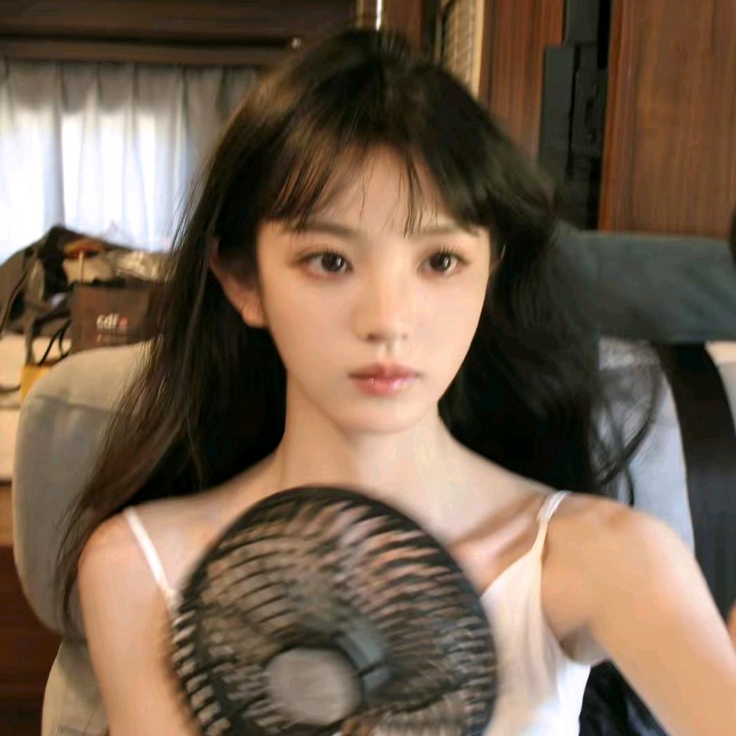 ㅤ𝐢𝐧𝐢𝐧🐻‍❄️ㅤㅤㅤㅤ