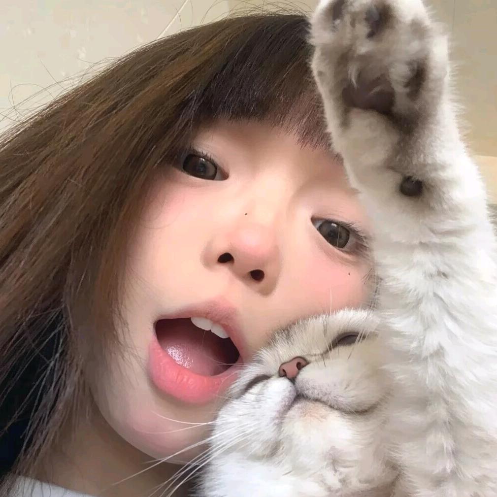 ʰᵉˡˡᵒ𝙠𝙞𝙩𝙩𝙮.