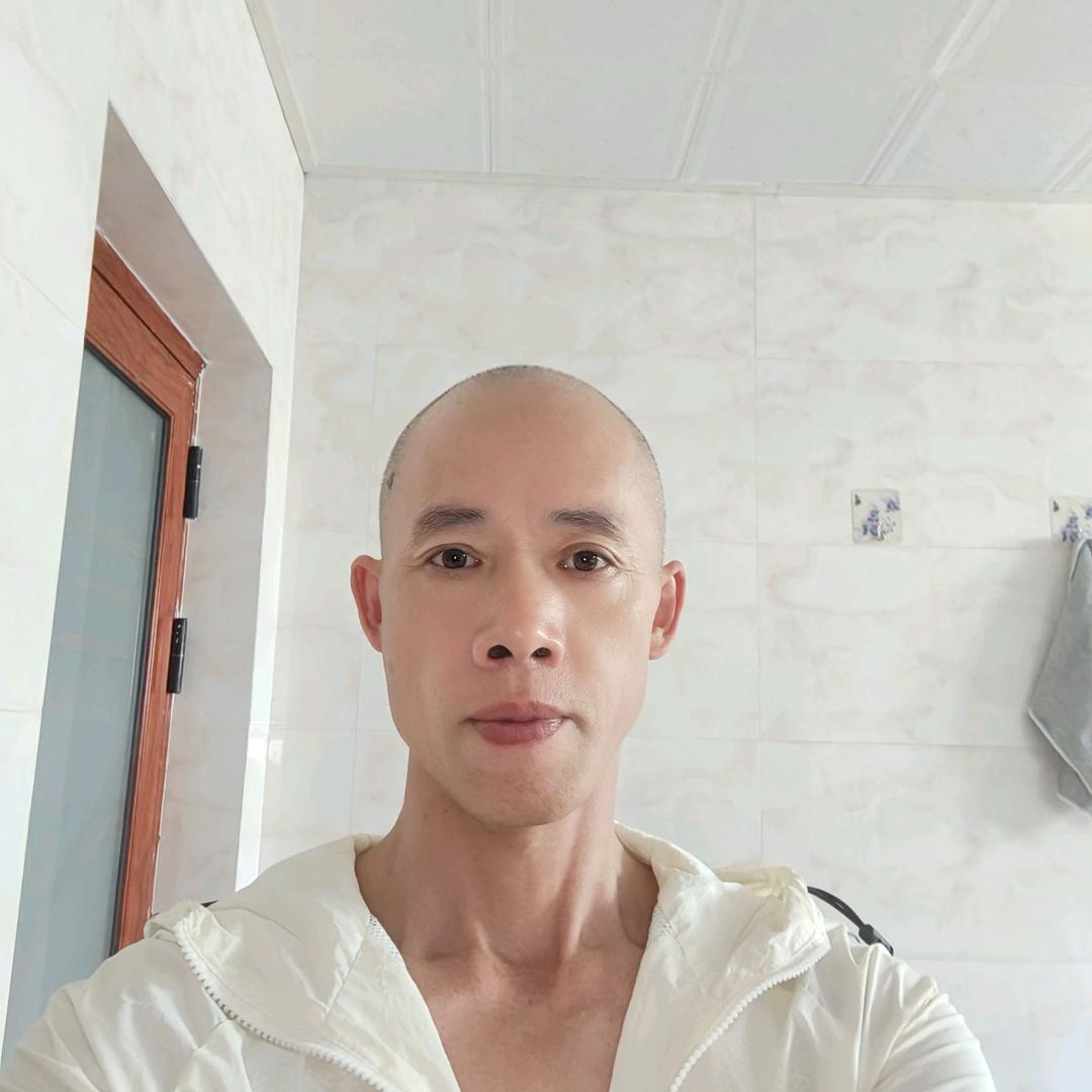 武夷山茶农阿旺