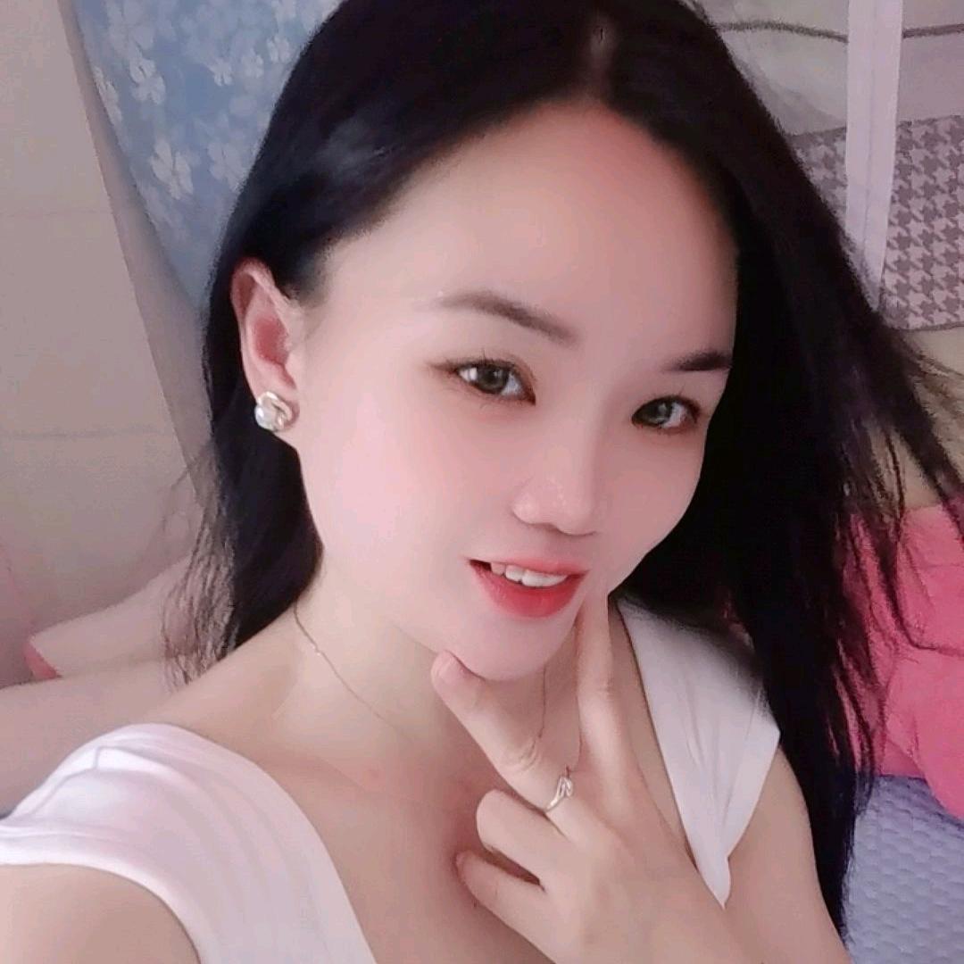 小林萌