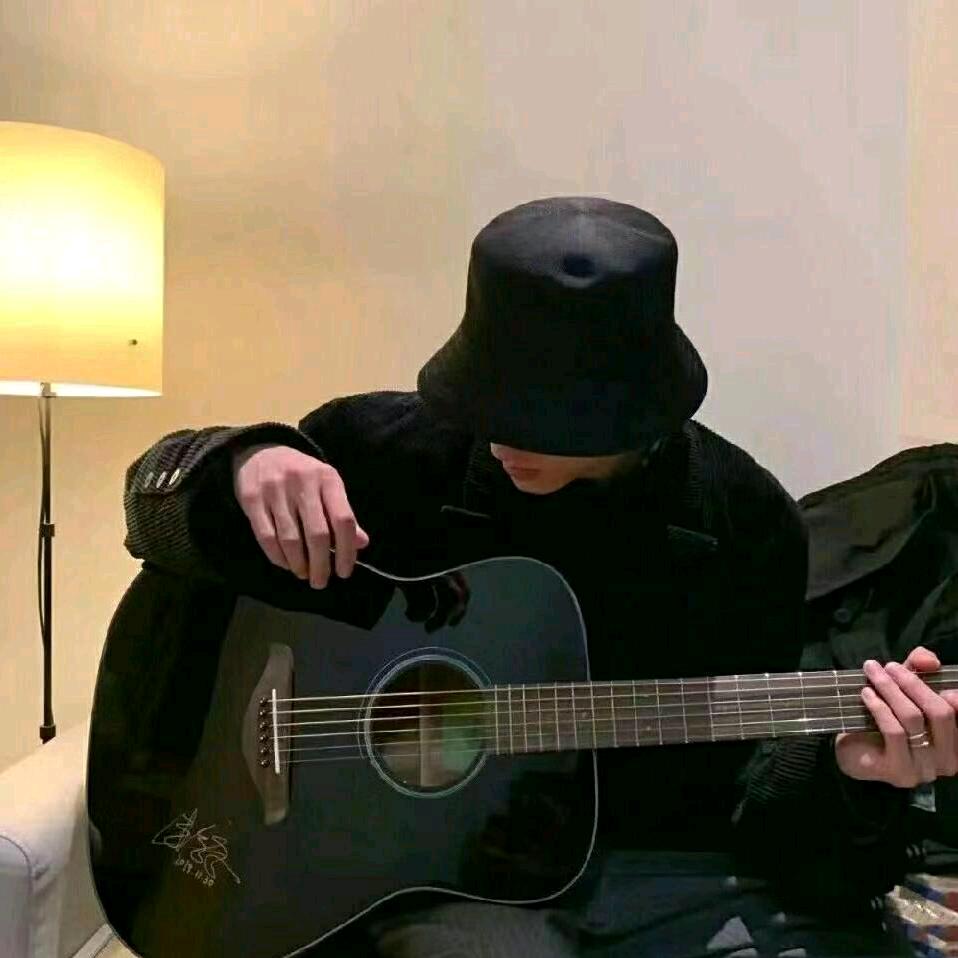 笠月.