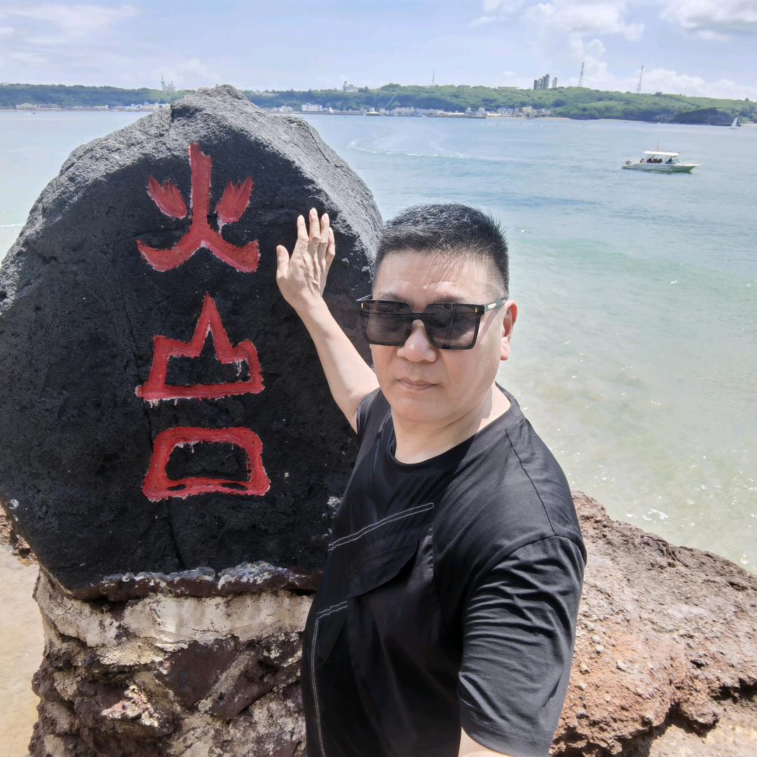 岁月陆歌