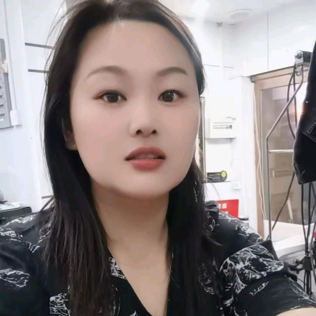 果果妈带果果养大闸蟹