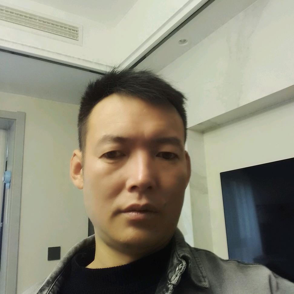 现实社会，现实人生。