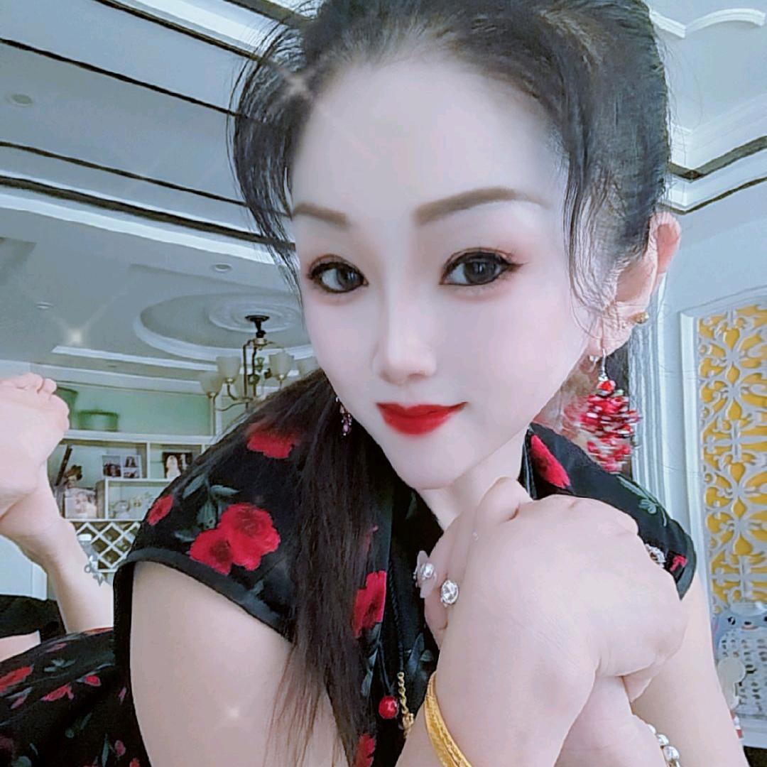 杨雨菲菲