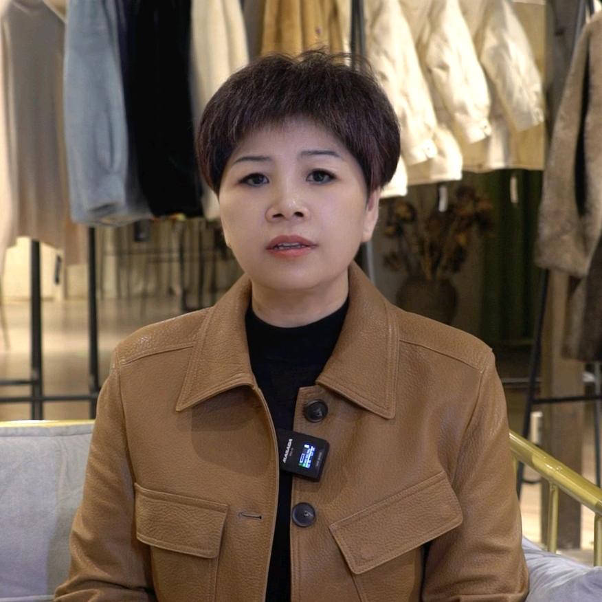 格莱美服装姚利萍