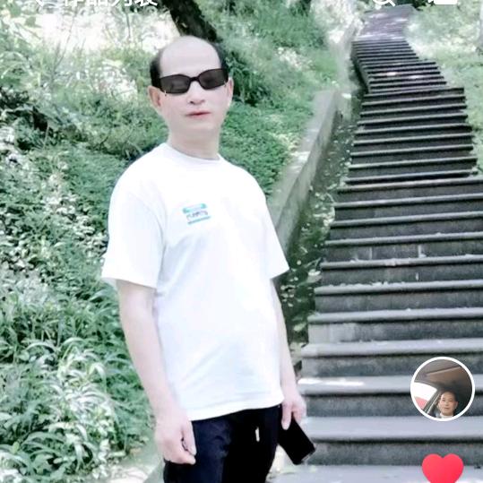 用户5764149883799邓成友