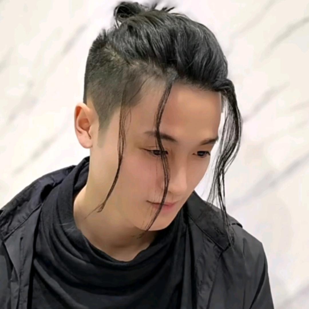 ～得瑟；小豆尖～