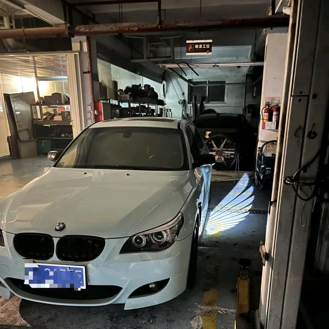 724516294