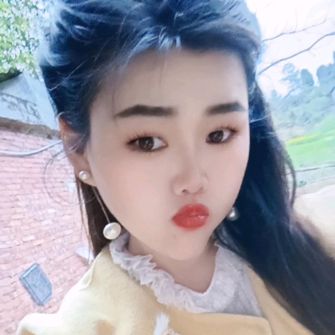 ゞ馨儿╰→💋