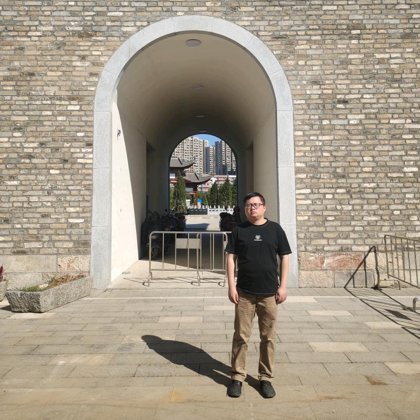张成同学