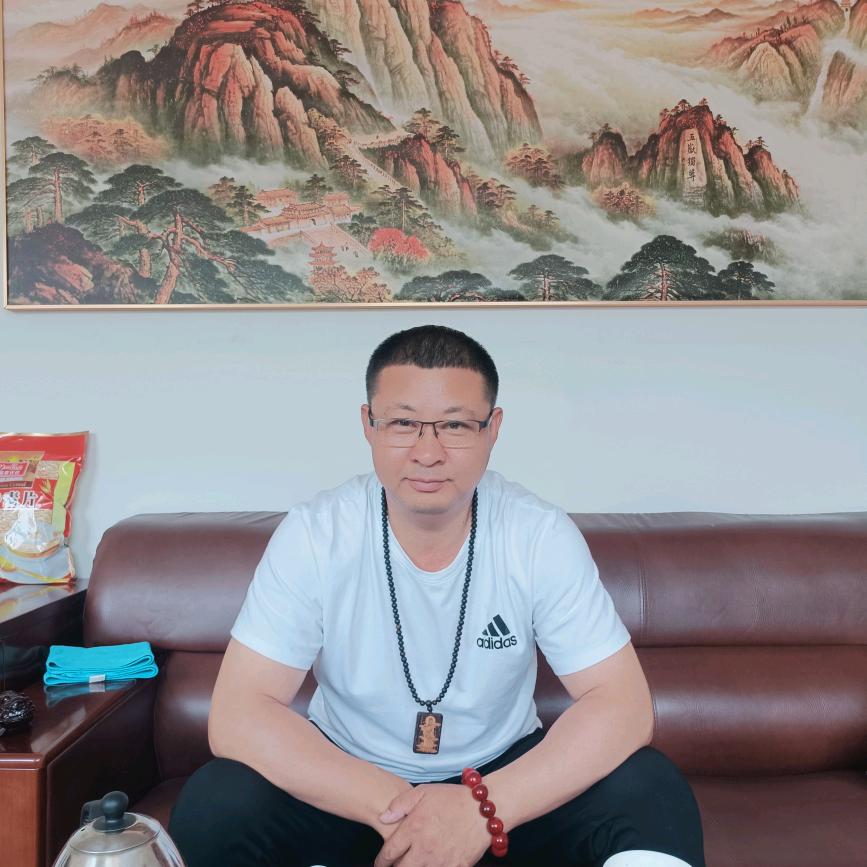 汕头市玺臣食品严选店