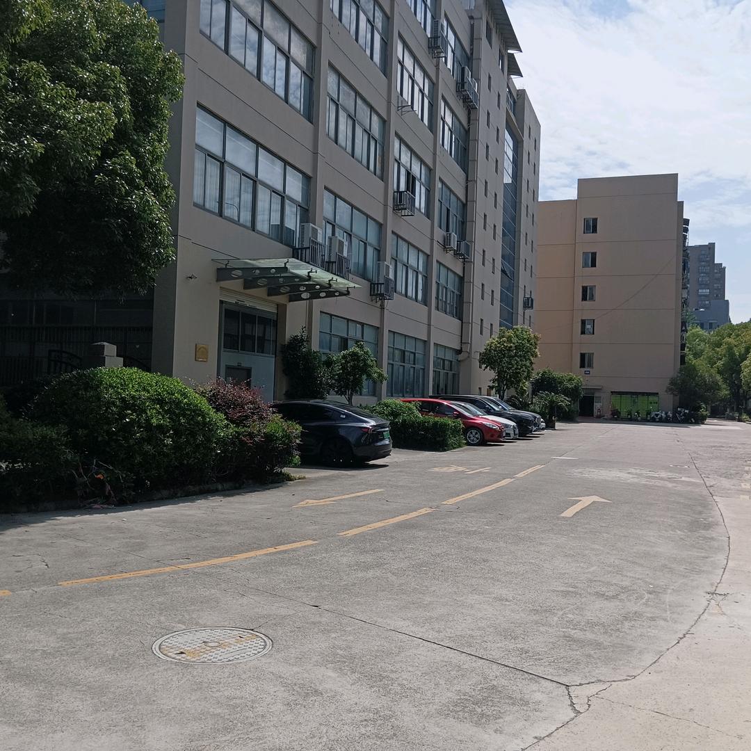 工业地产租售-小邓