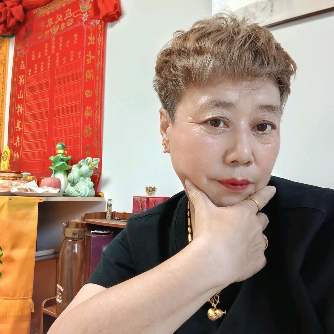 闹人精