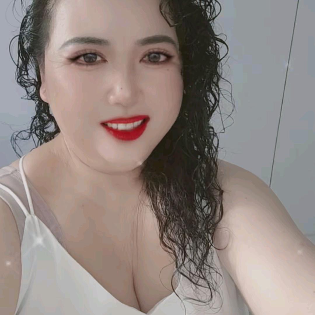 漂亮女人