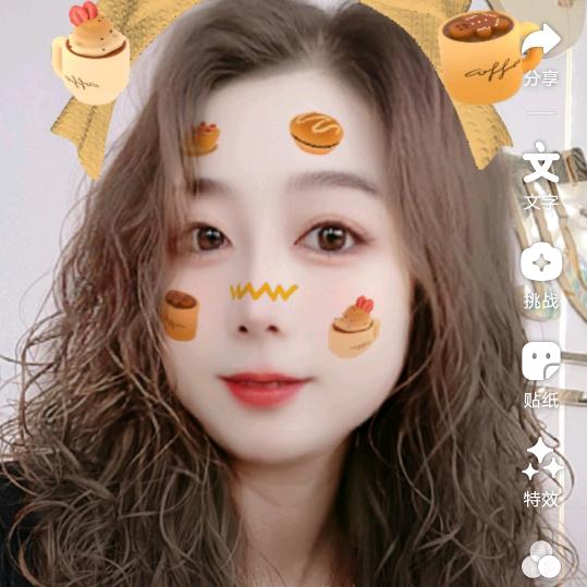 亚凯园温泉游泳馆😍高兴