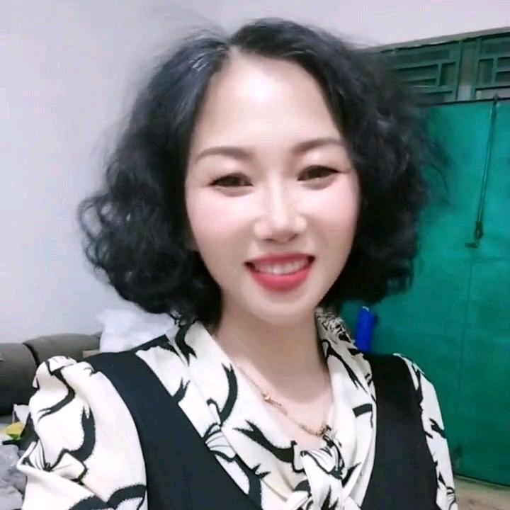 舒英