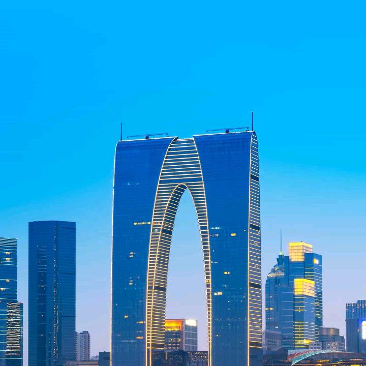 不断提升自我。