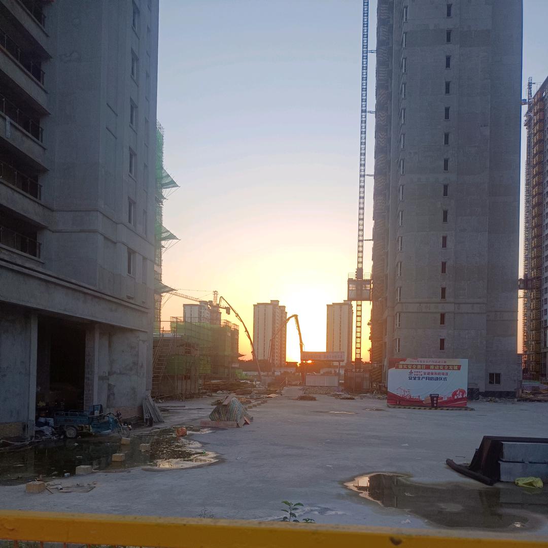 工地 阿洋 有梦想🤣