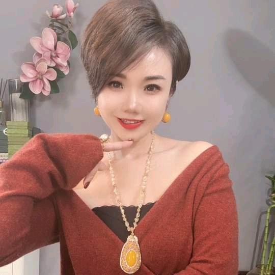 蓉轻奢饰品优选