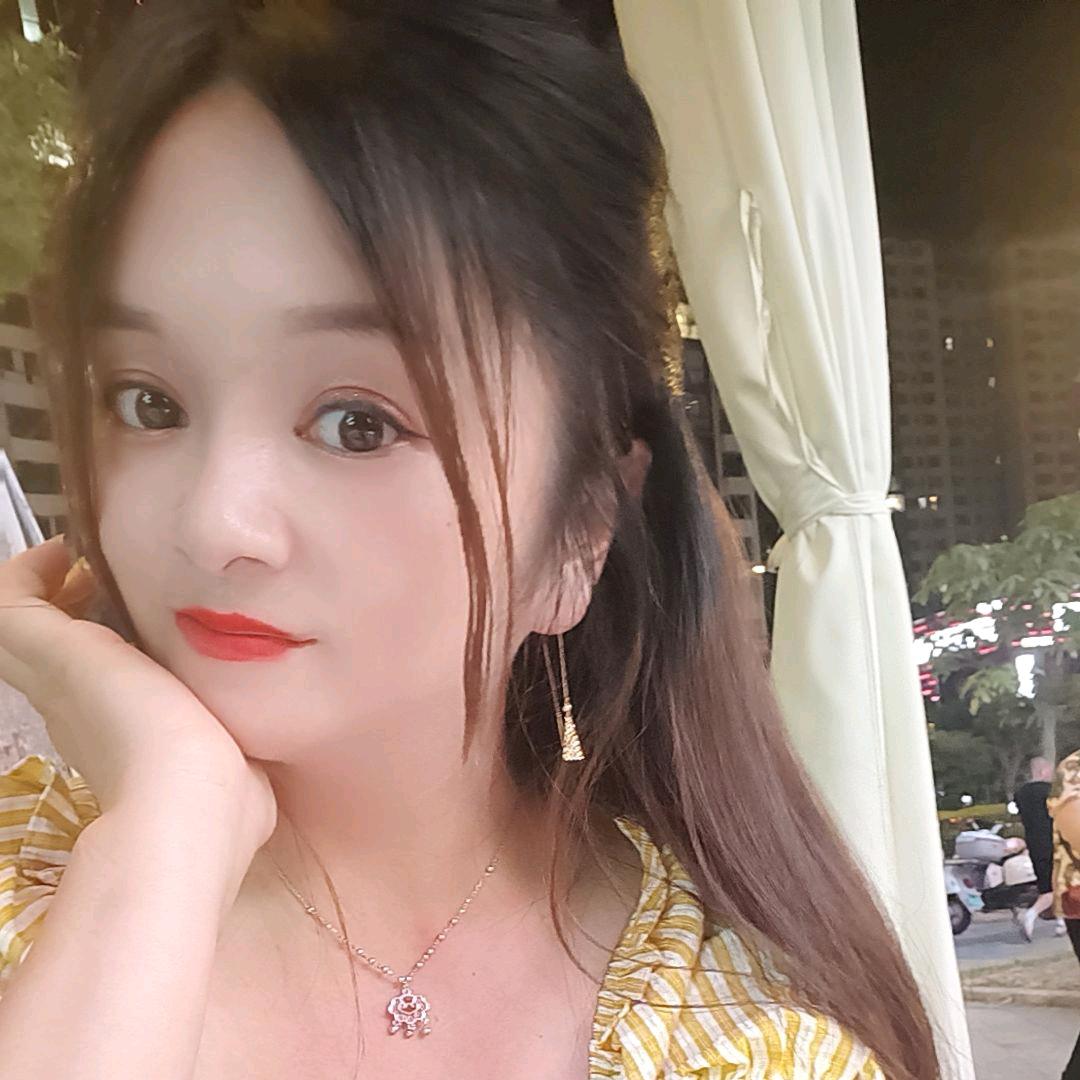 琳 琳.
