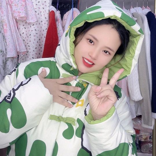 妍妍时尚女装