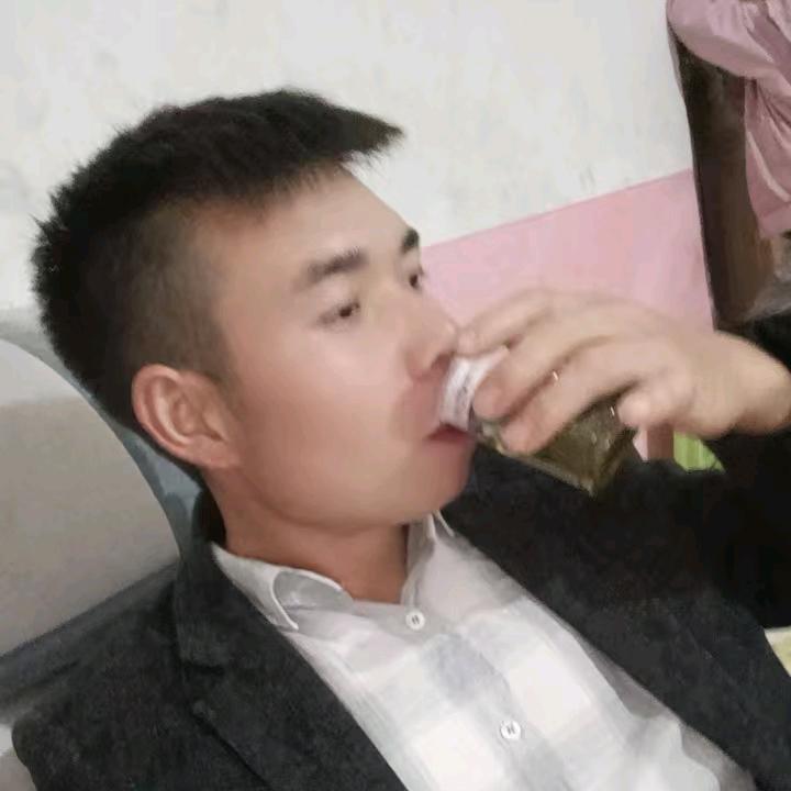 杨阳