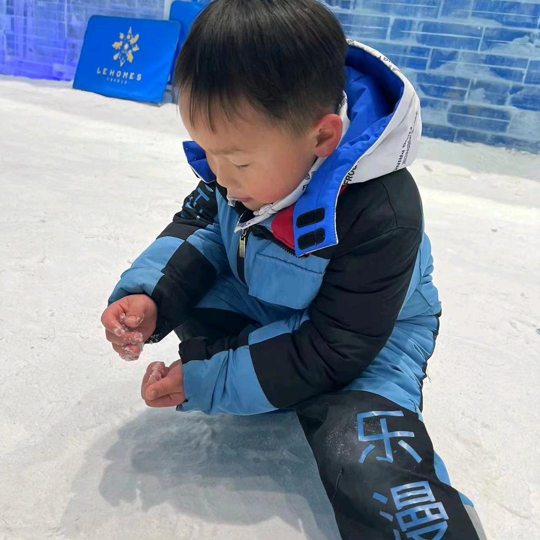 奕铭麻麻