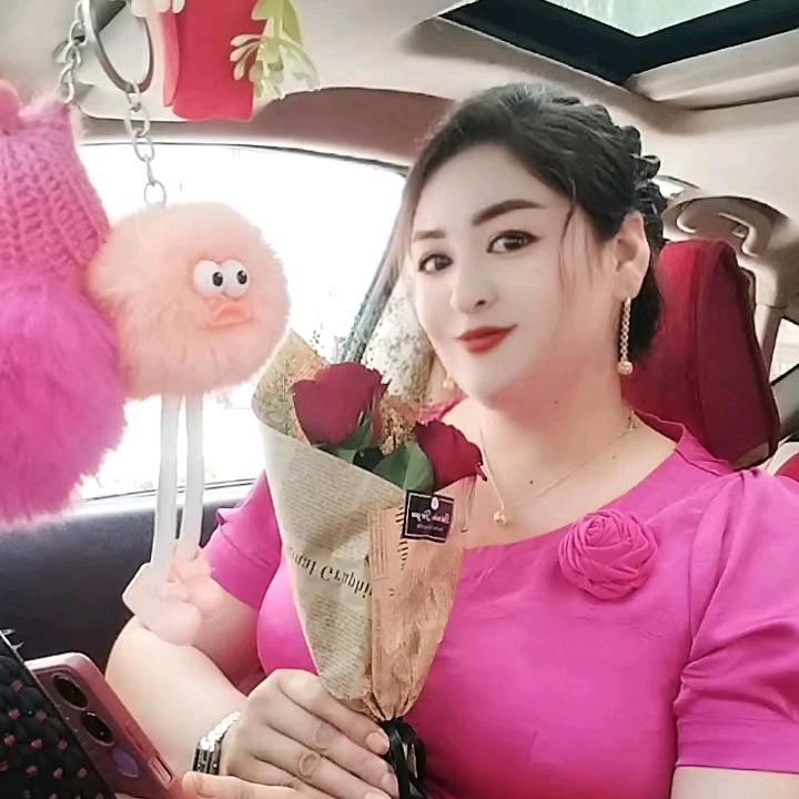 美妆品牌合伙人努尔比亚