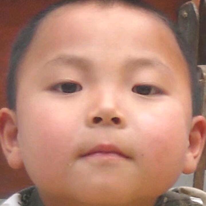 卅