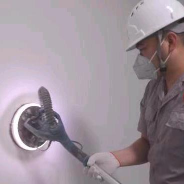 小崔专业打砂纸打磨.刮腻子粉.喷漆