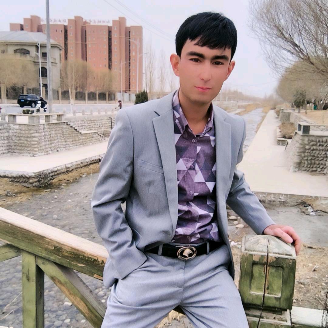 爱你一生，，，。