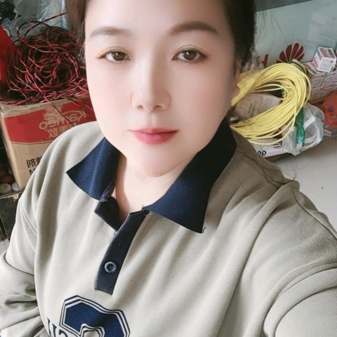 云云姐…顶俏洗涤用品工厂店