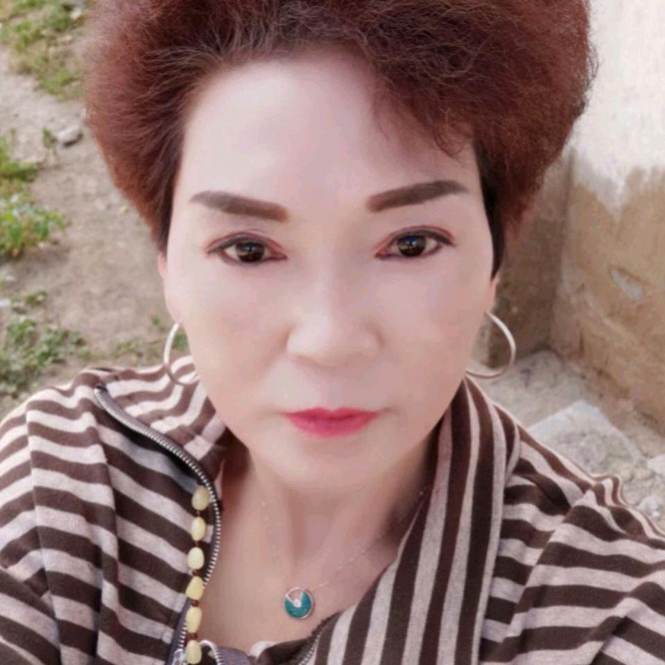 爱心人士🌸许姐