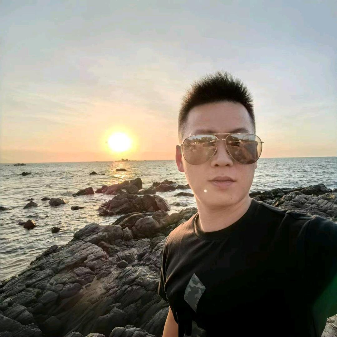 癫小白