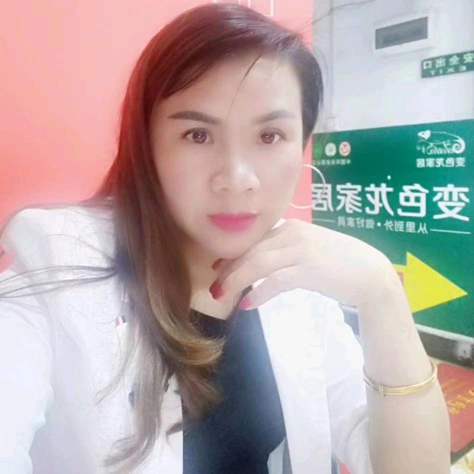 三穗左右沙发变色龙家居