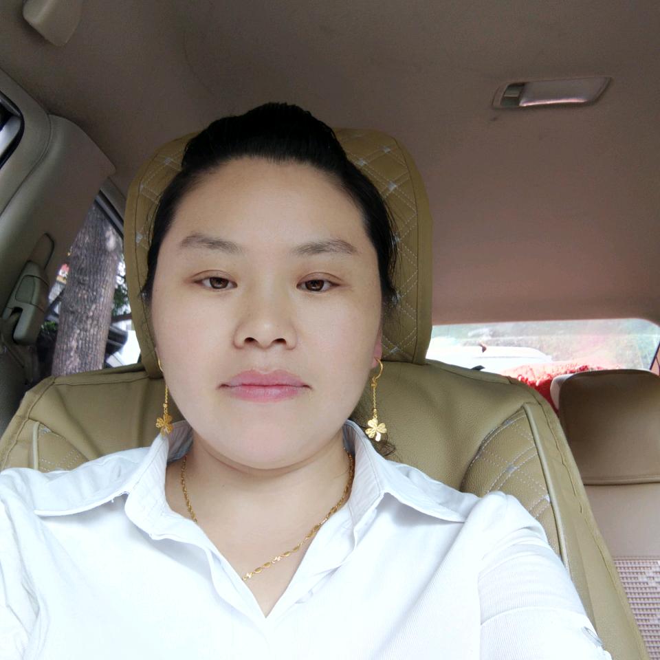 木子，李，善良的老大姐。