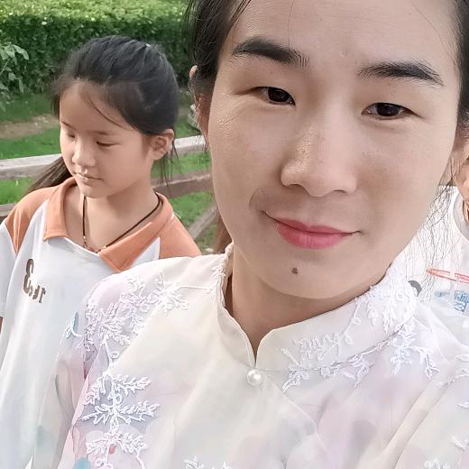 清雲听书