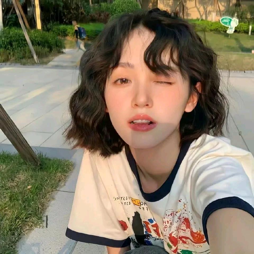 被星星砸昏头✨