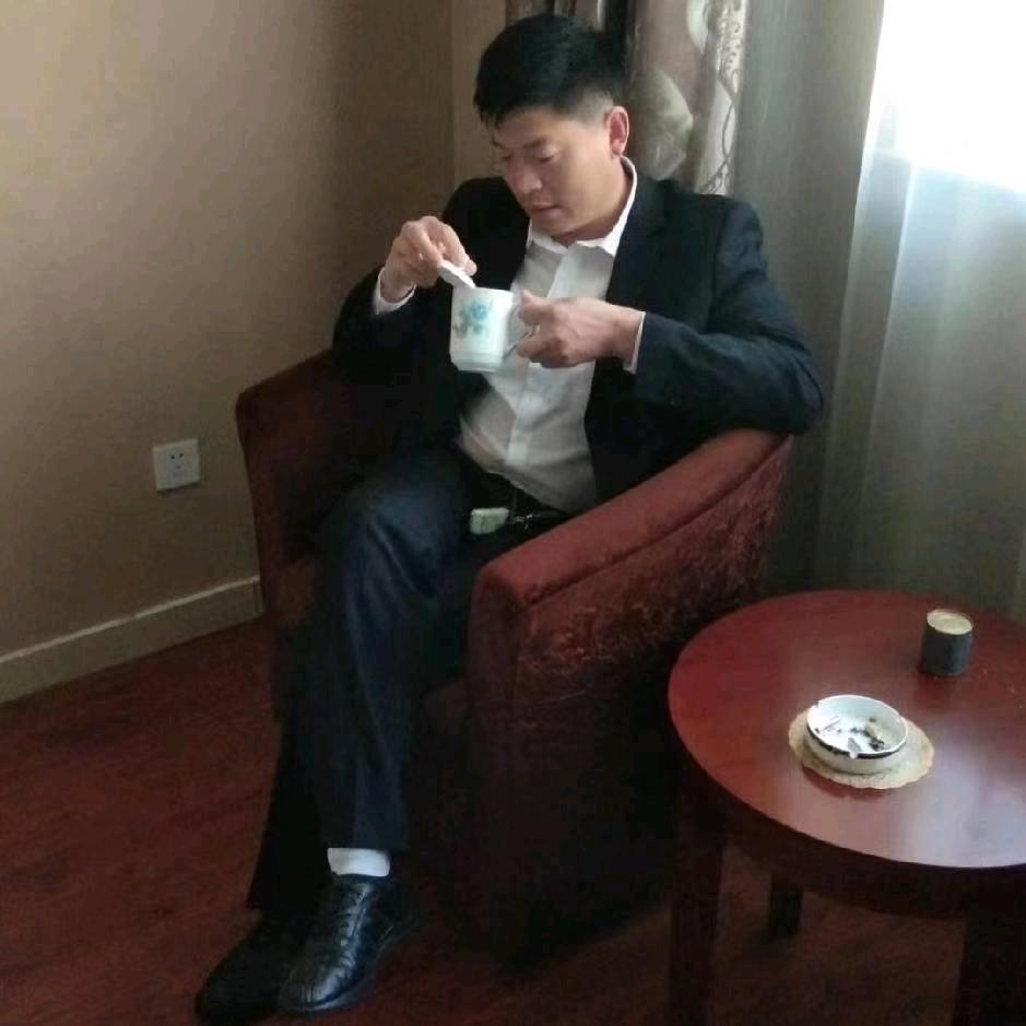 神腿少侠